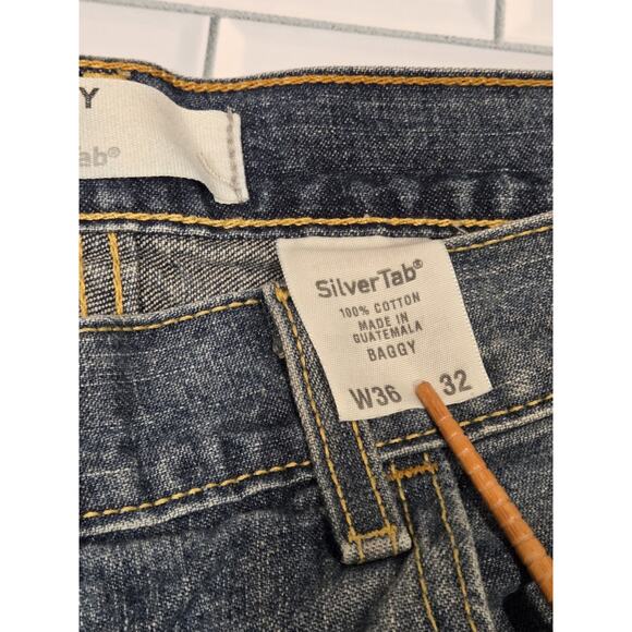 Levis Silver Tab Baggy Jeans Mens Size 36x32 Blue Denim Distressed Grunge Style - Picture 7 of 10